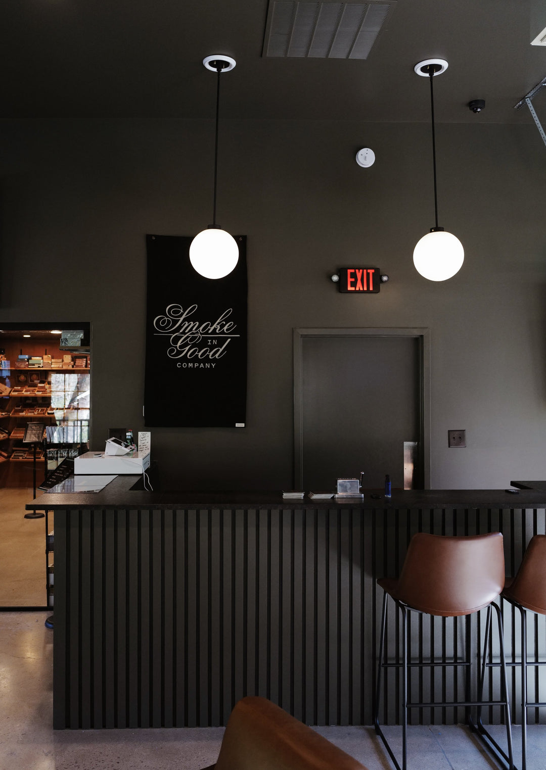 creekside silver lounge membership.