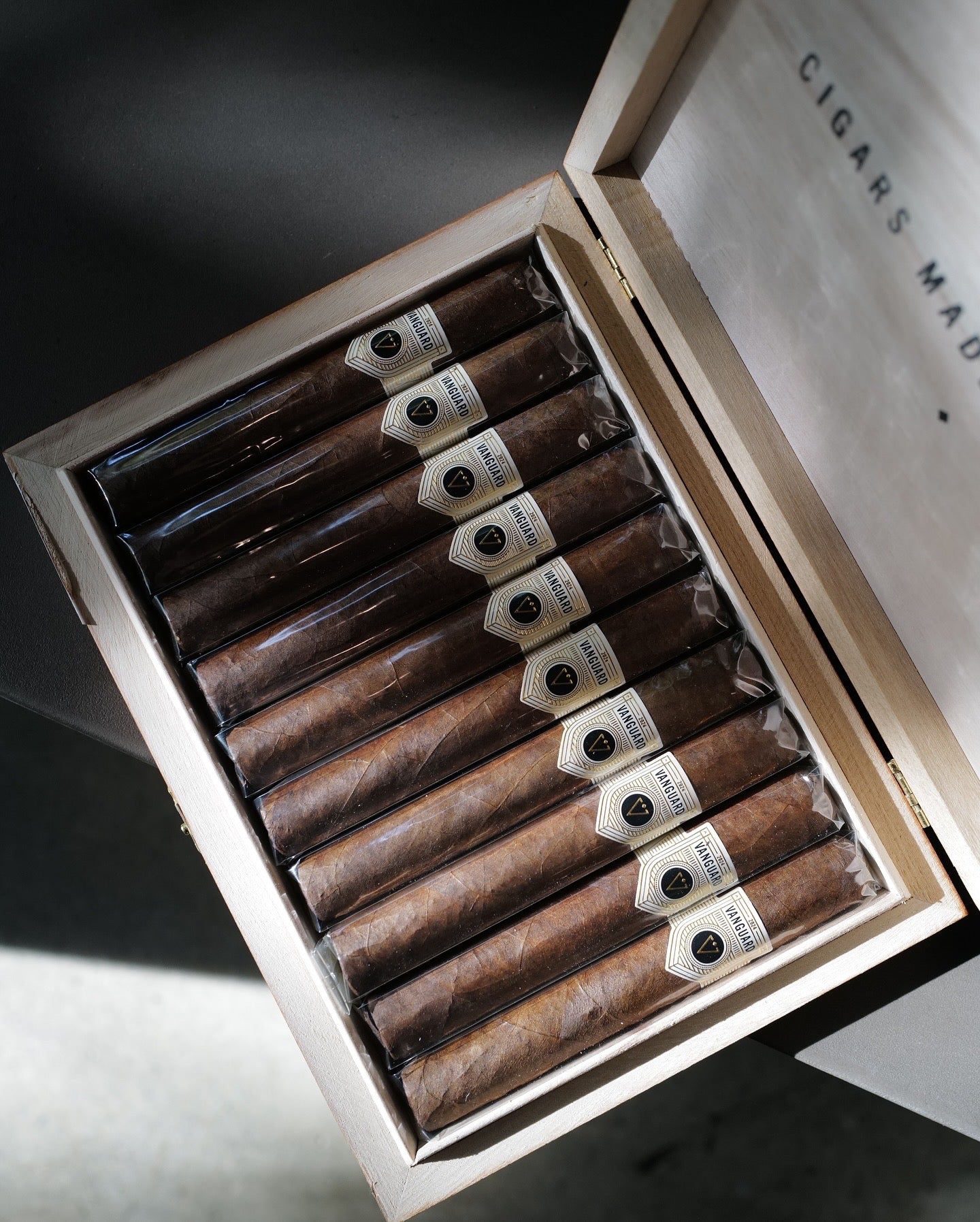 Recommended Records Sampler ラメロゴ再現紙ジャケット Samplers – Creekside Cigar Co