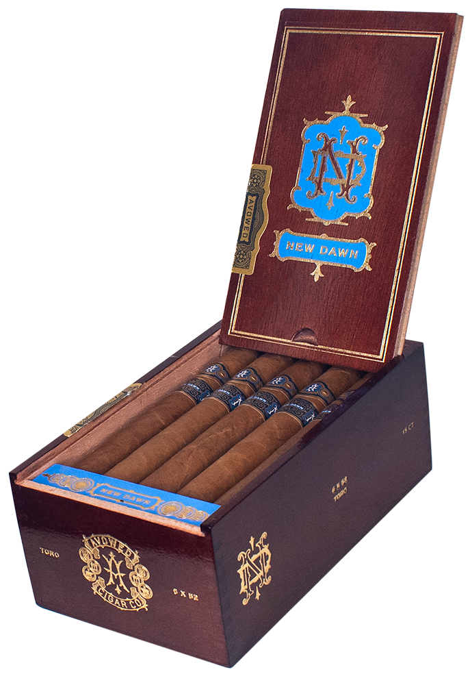 open box with Lid of avowed new dawn toro