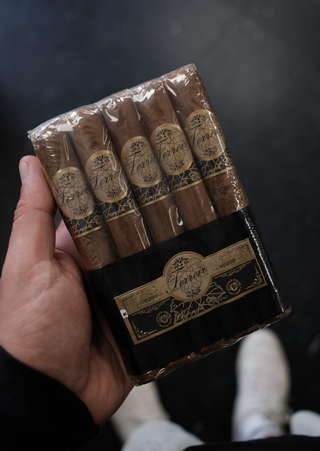 10 CIGARS WRAPPED IN PLASTIC