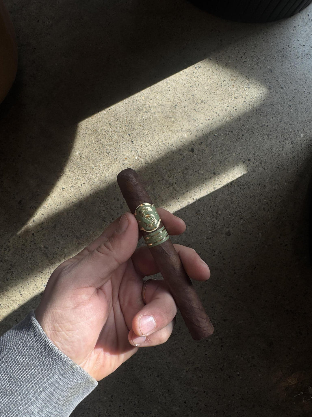 Matilde Oscura Corona (5.5x44)